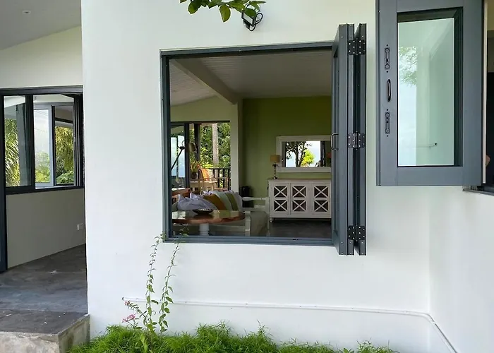 Abundance-the Station Seychelles-sans Souci * Victoria
